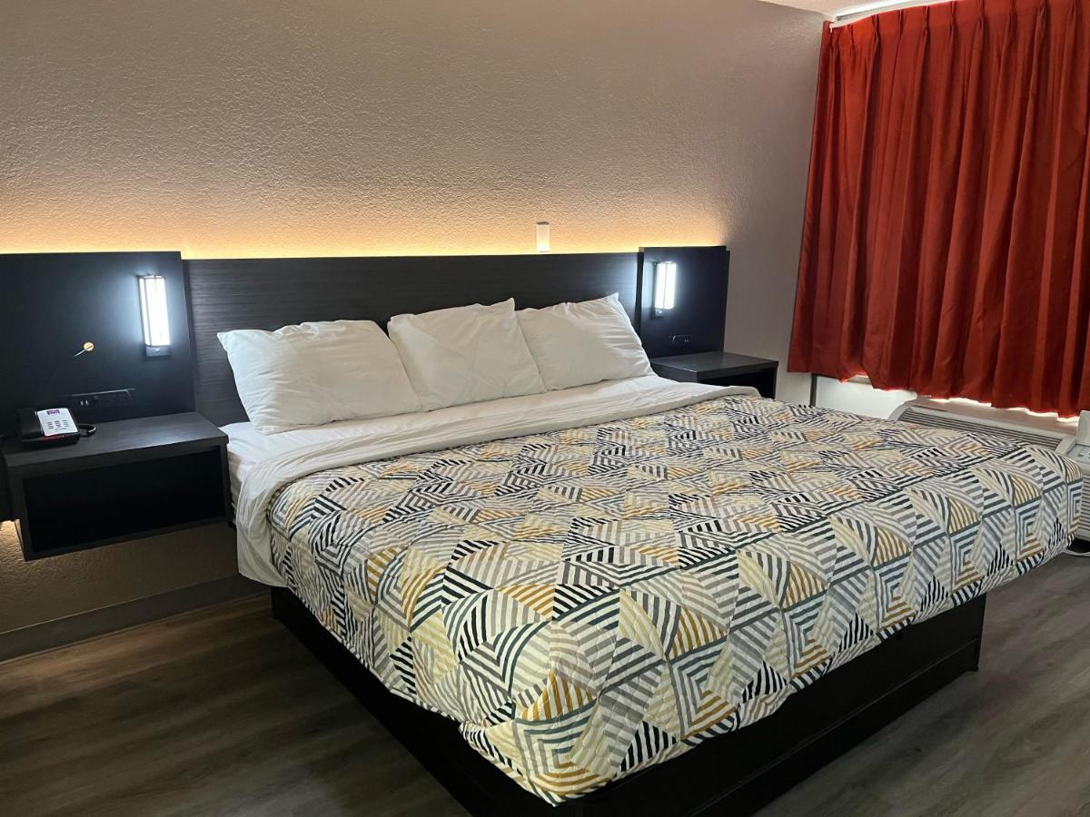 Motel 6 Baton Rouge Southeast Prairieville Bagian luar foto